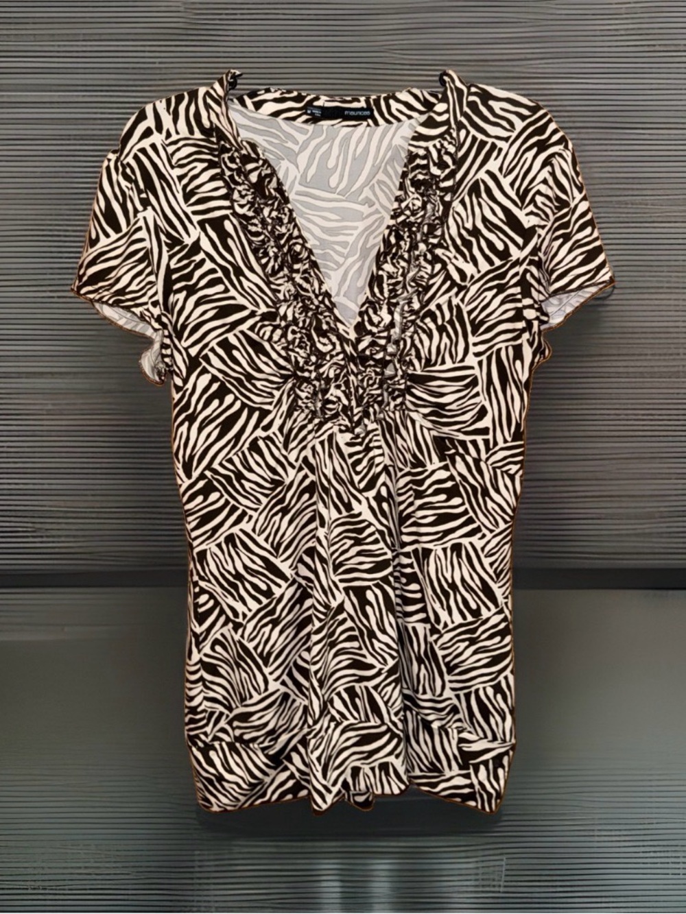 Maurices Brownish-Black & White Zebra Print V-Neck Ruffle Blouse-M-EC
